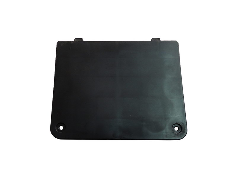 ÖN BASAMAK PLASTİĞİ KAPAĞI (MYFORCE6000E)